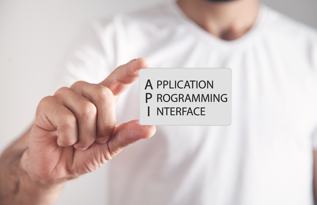 API Nedir? Uygulamalar Arası İletişim Nasıl Çalışır?