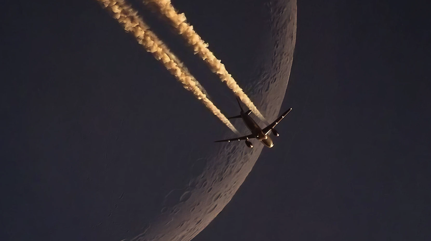 Breaking Down Strategy’s Latest Earnings: How Long Can the Bitcoin Flywheel Keep Spinning After a $12.4B Loss?